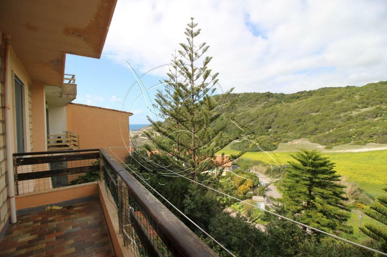 Ampio Appartamento Marina Di 阿勃丝 外观 照片